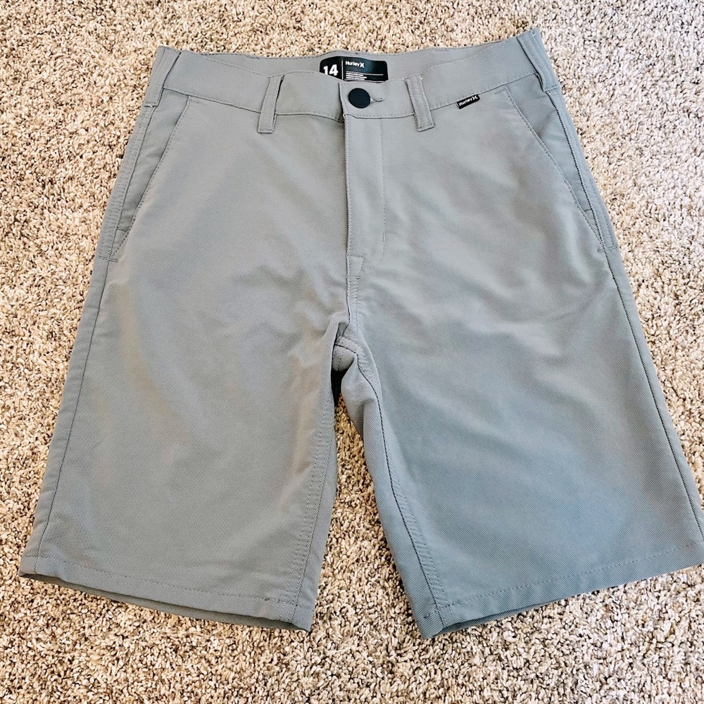 Hurley Boys shorts - Size 14